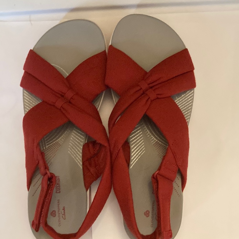 Clarks Cloud Steppers sandals